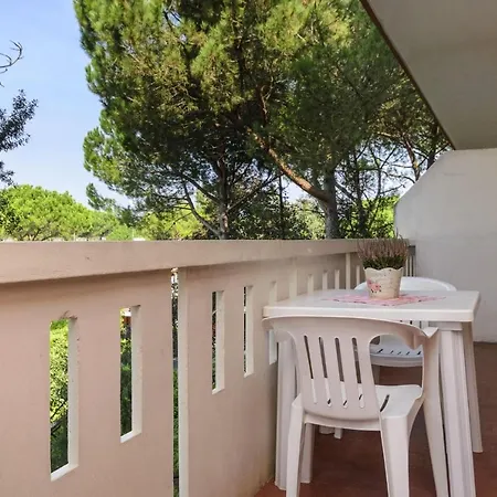In Lignano 21600 Apartamento